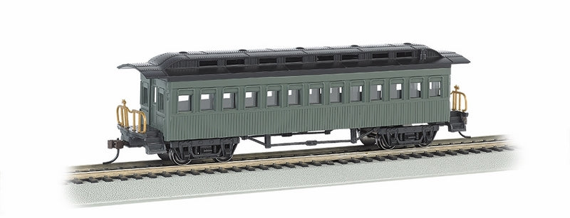 Bachmann Coach 1860-80 Era Painted, Unlettered, Green. HO Scale