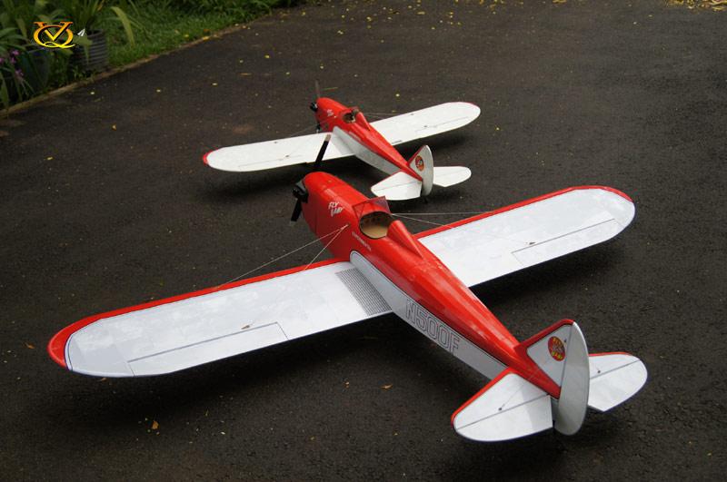 VQ Models Fly Baby 25-35cc Gas Red/White2410mm WS, 6Ch RC