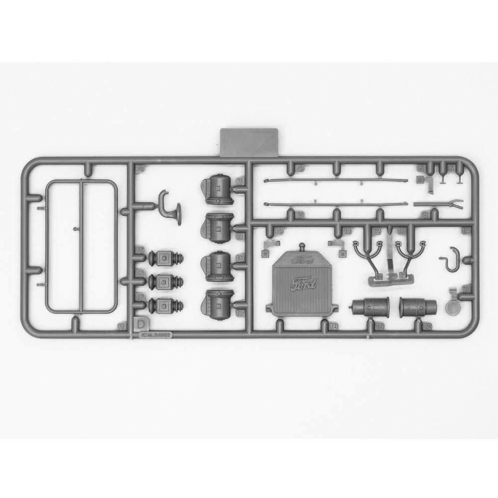 ICM 1:24 Gas Delivery Model T 1912 W/Fig