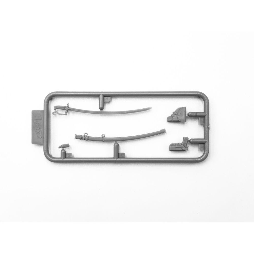 ICM 1:16 Polish Regiment Officer