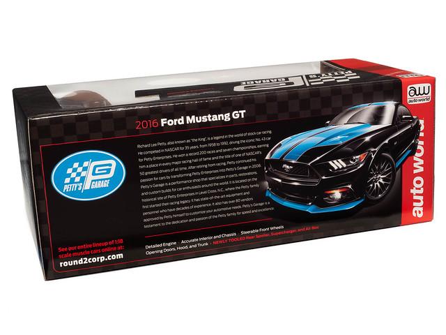 Autoworld 1:18 2015 Ford Mustang Petty'sGarage