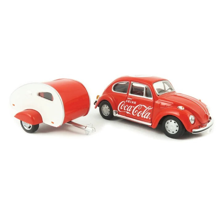Motorcity Classics 1:43 1967 VW Beetle w/teardrop trailer
