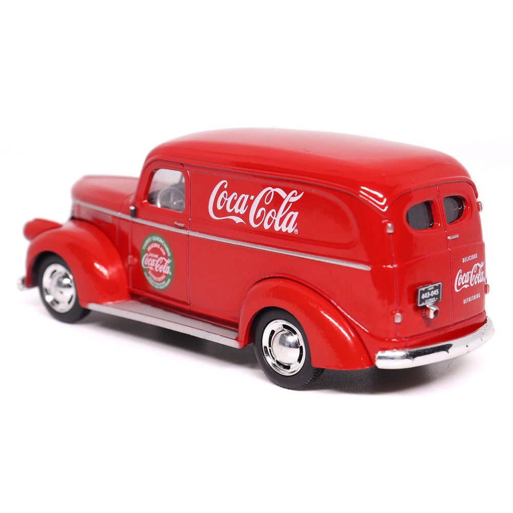 Motorcity Classic 1:43 1945 Panel Delivery Van