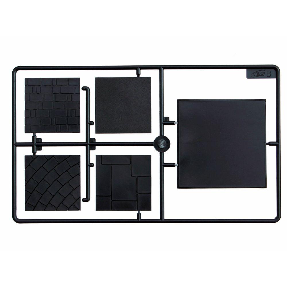 ICM 1:16 Yeoman Warder Beefeater