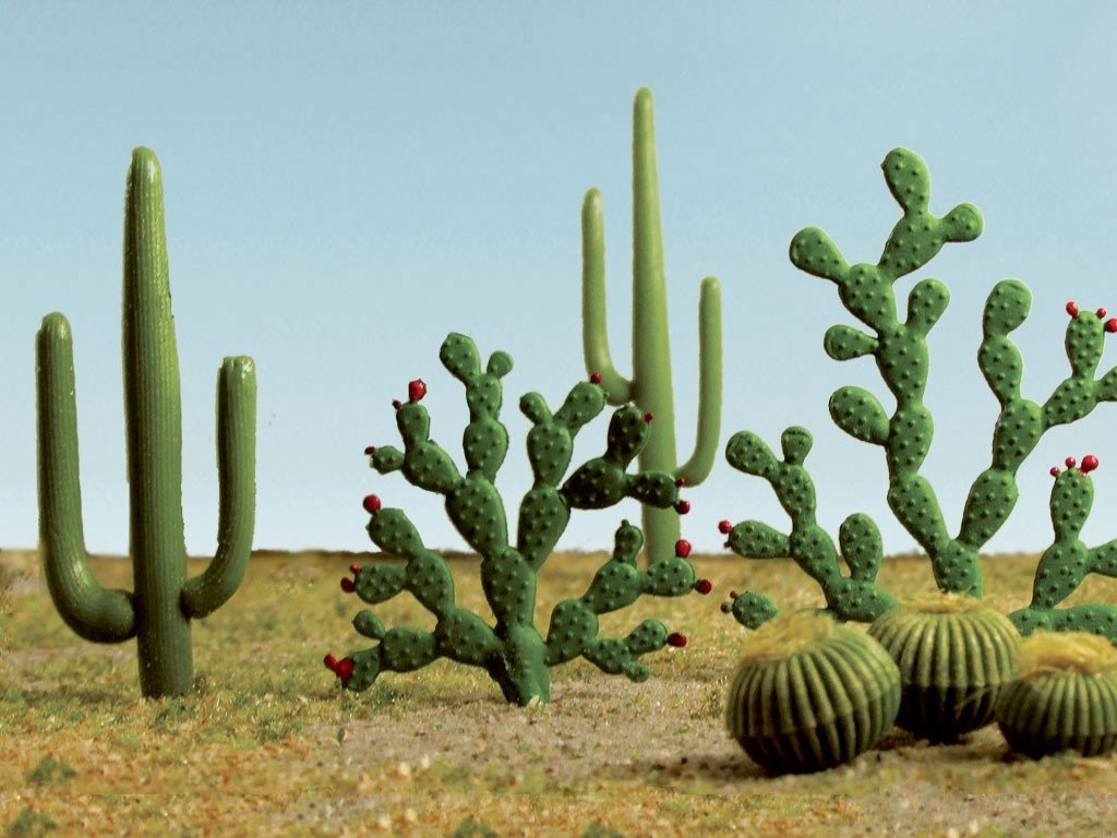 Bachmann Mixed Cacti  1/4"- 2.5" Tall, 15/pack. HO Scale