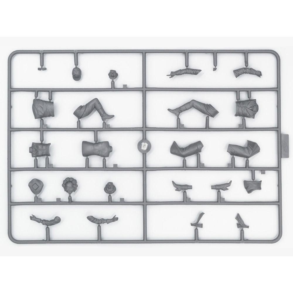 ICM 1:24 Usa Sport Car Drivers(1910S)