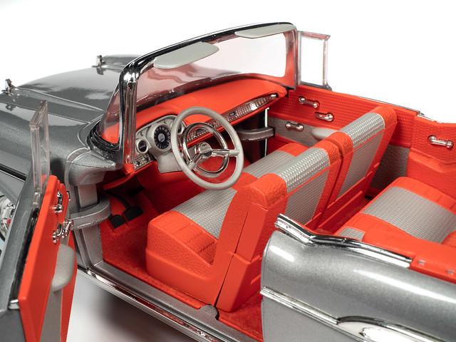 Autoworld 1:18 1957 Chevy Bel Air Convertible