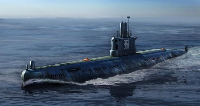 Hobbyboss 1:350 Pla Navy Type 035 Ming Class Submarine