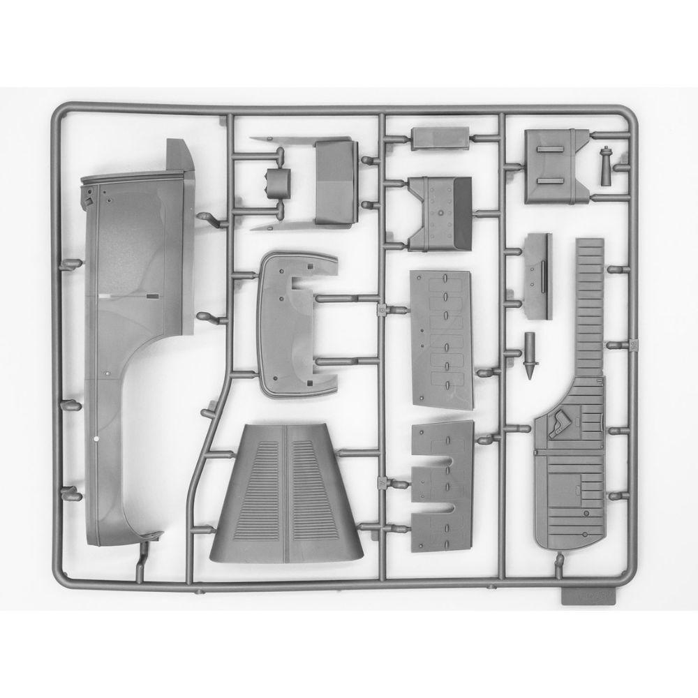 ICM 1:24 Typ G4Soft Top Ger. Personnel Car