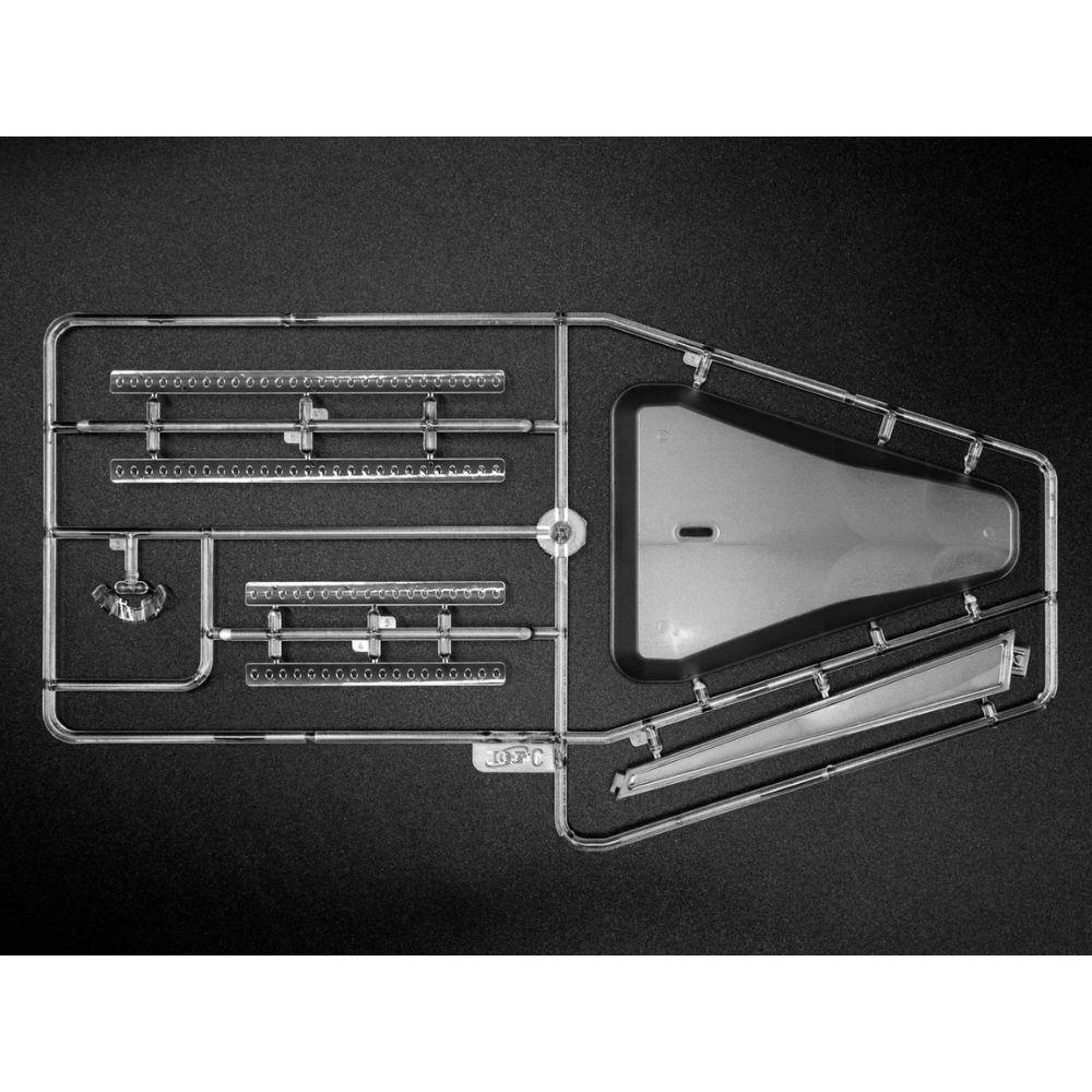 ICM 1:144 Ilyushin-62M Svt. Psngr Aircraft