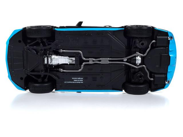 Autoworld 1:18 2015 Ford Mustang Petty'sGarage