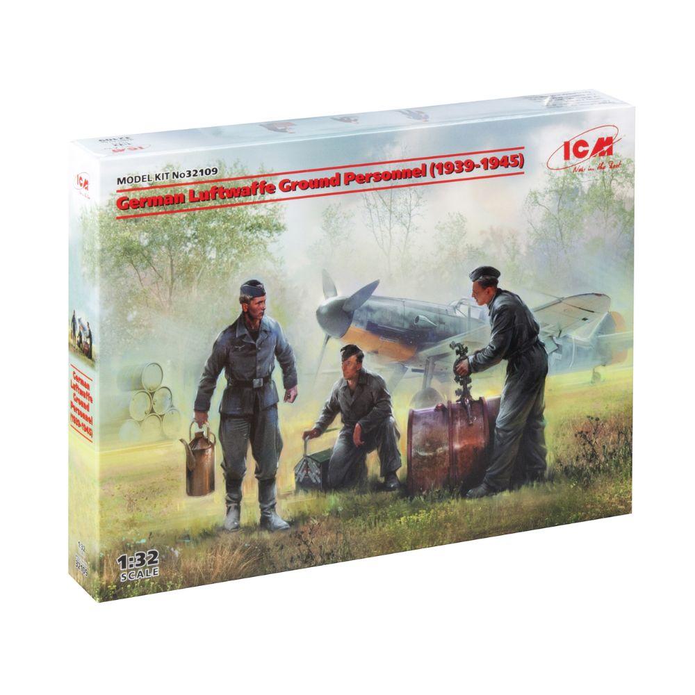 ICM 1:32 German Luftwaffe Ground Personnel (