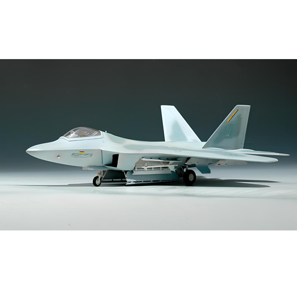 Hobbyboss 1:72 F-22A Raptor