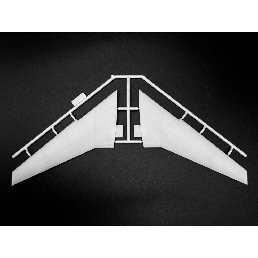 ICM 1:144 Ilyushin-62M Svt. Psngr Aircraft