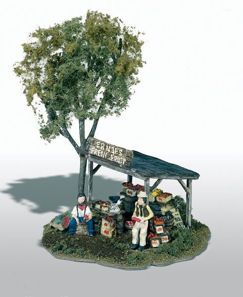 Woodland Scenics Ernie'S Fruit Stand Mini-Scene