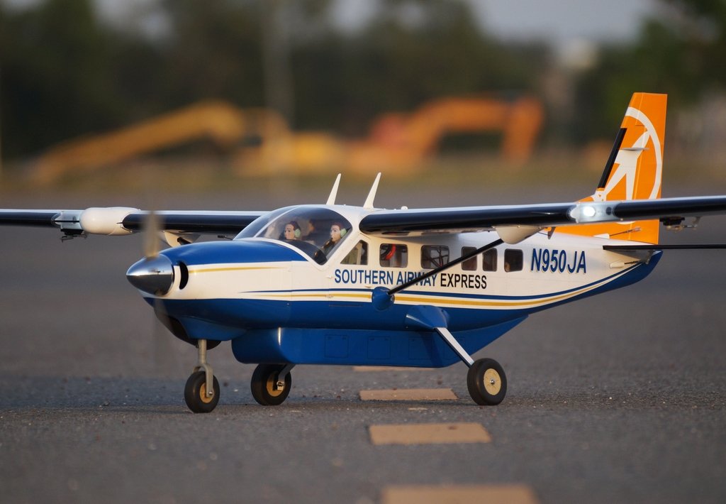 VQ Models Cessna 208 Grand Caravan 55-82/EP US Version 1700mm WS, 6Ch