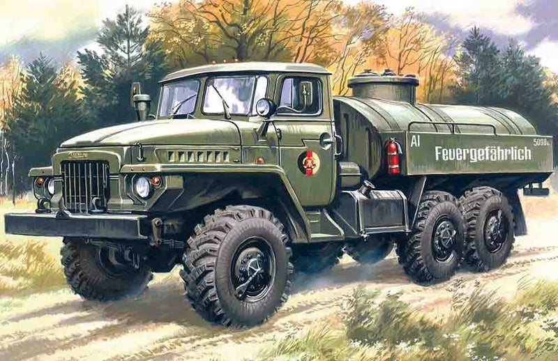 ICM 1:72 Atz-5-375 Soviet Fuel Bowser Truck